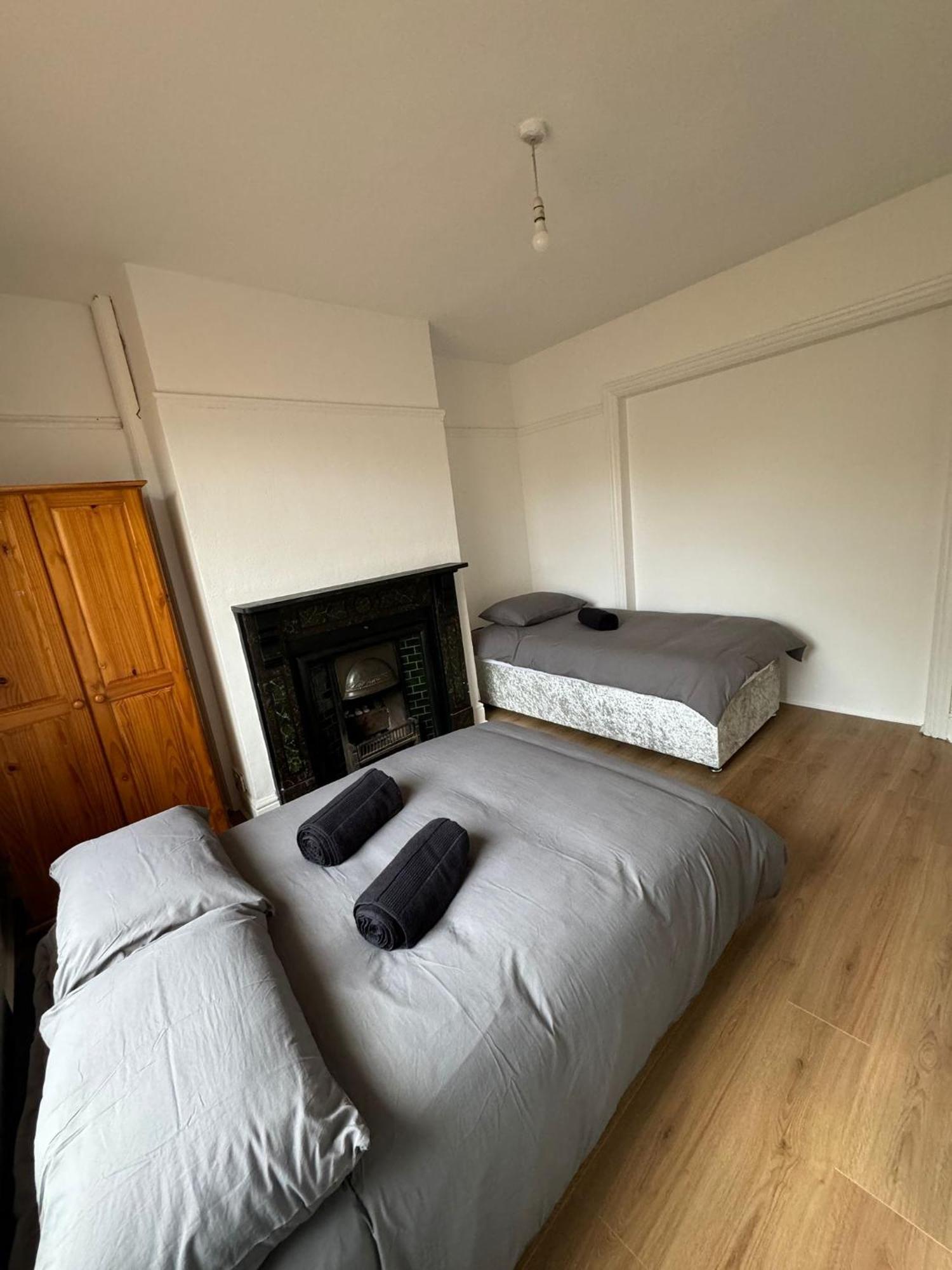 Very Nice Triple Room At 2 Iveragh Rd-5 Дублин Экстерьер фото